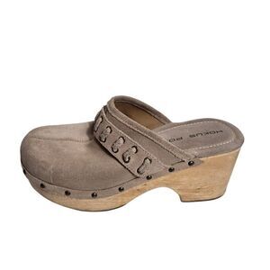 Hokus Pokus Tan Beige Platform Wooden  Clogs
